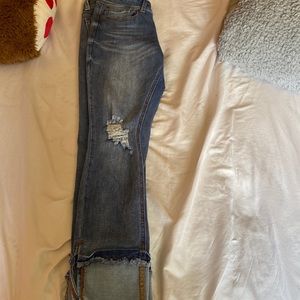 Blue ripped jeans, cuffed at bottom S: 7